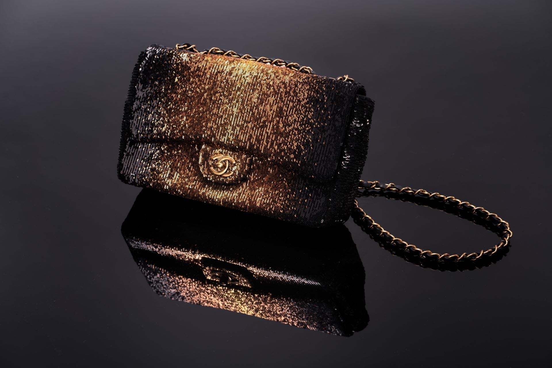 Show-Stopping Party Handbags for New Year’s Eve