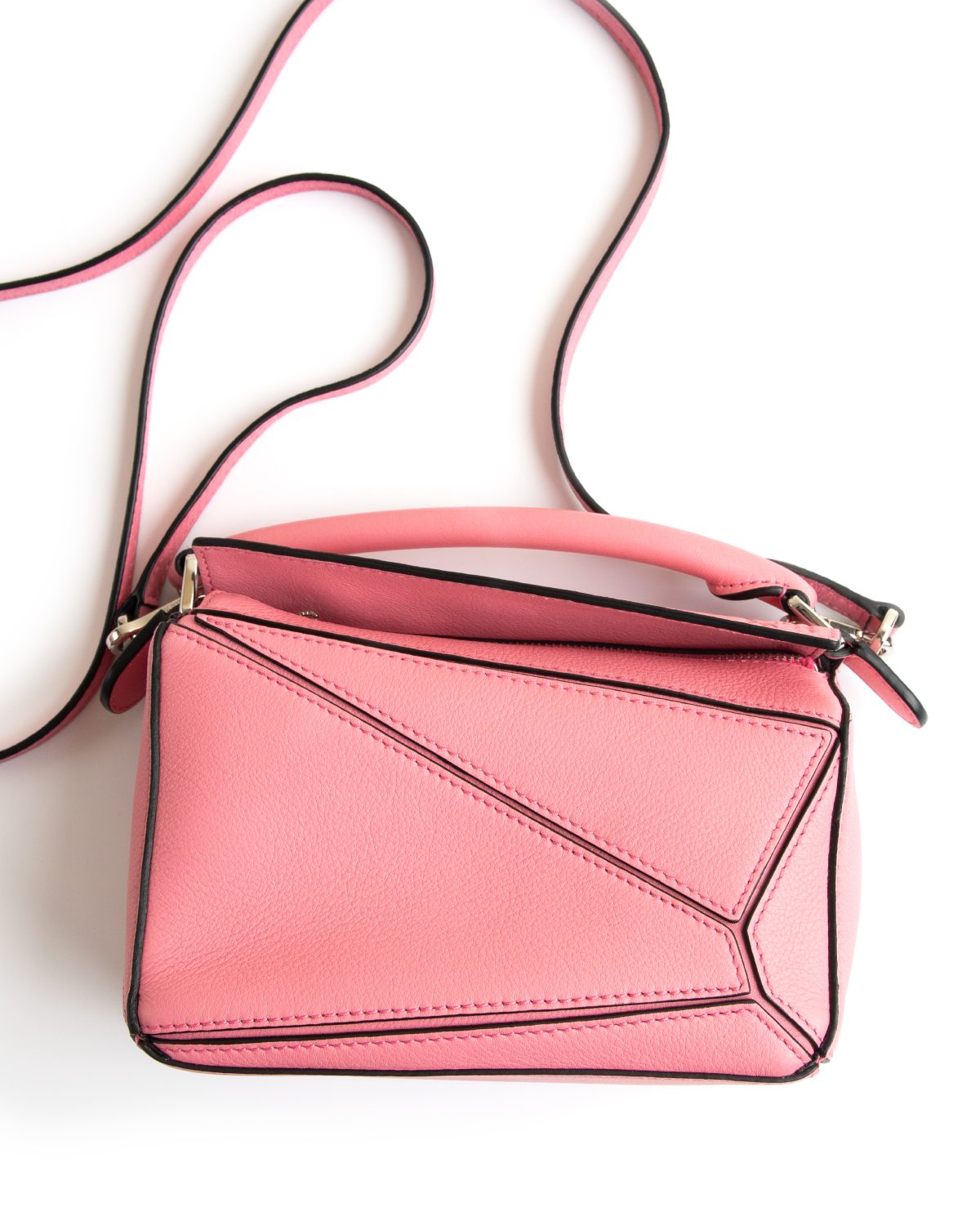 loewe's puzzle bag