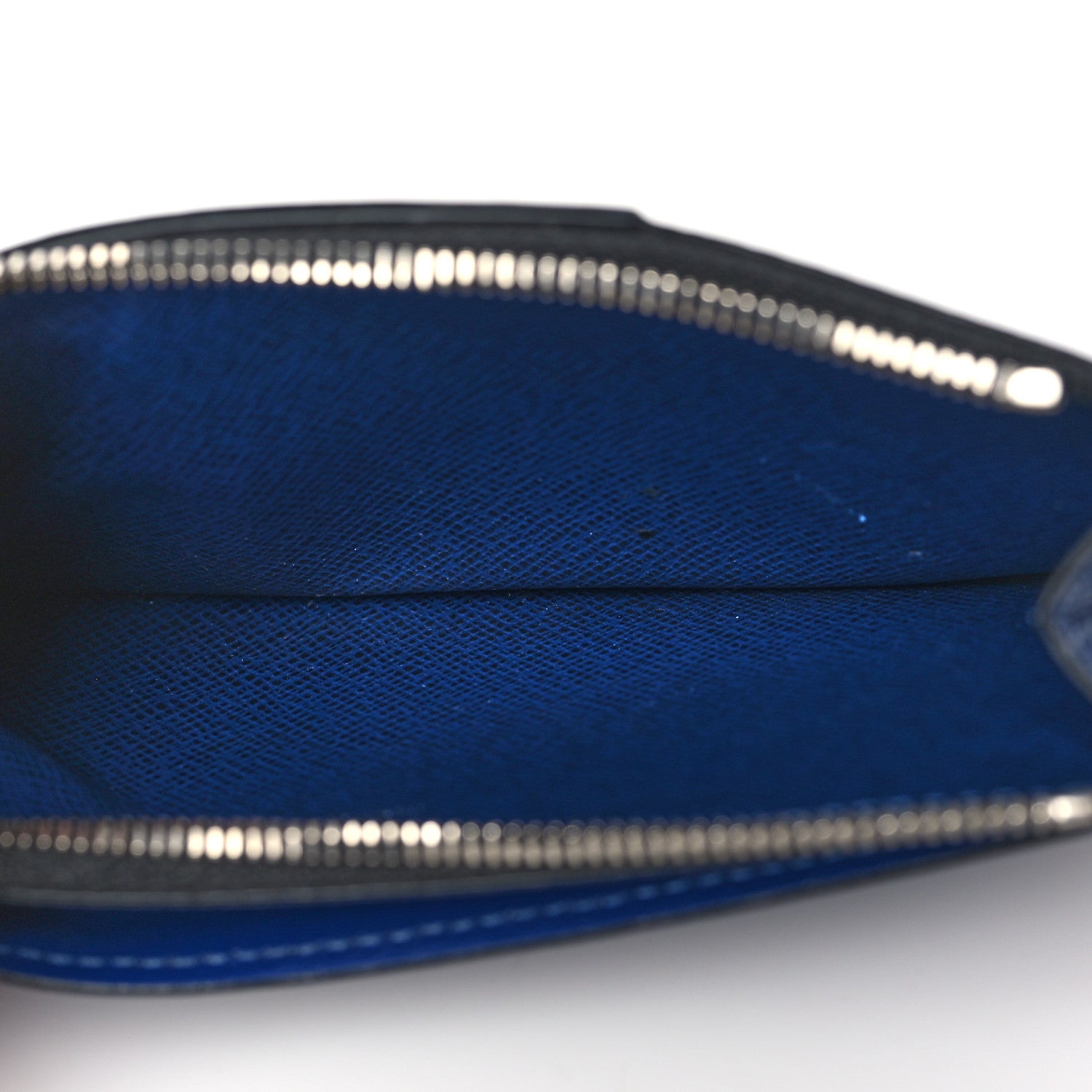 Louis Vuitton Monogram Taiga Coin Card Holder Cobalt 5 of 6