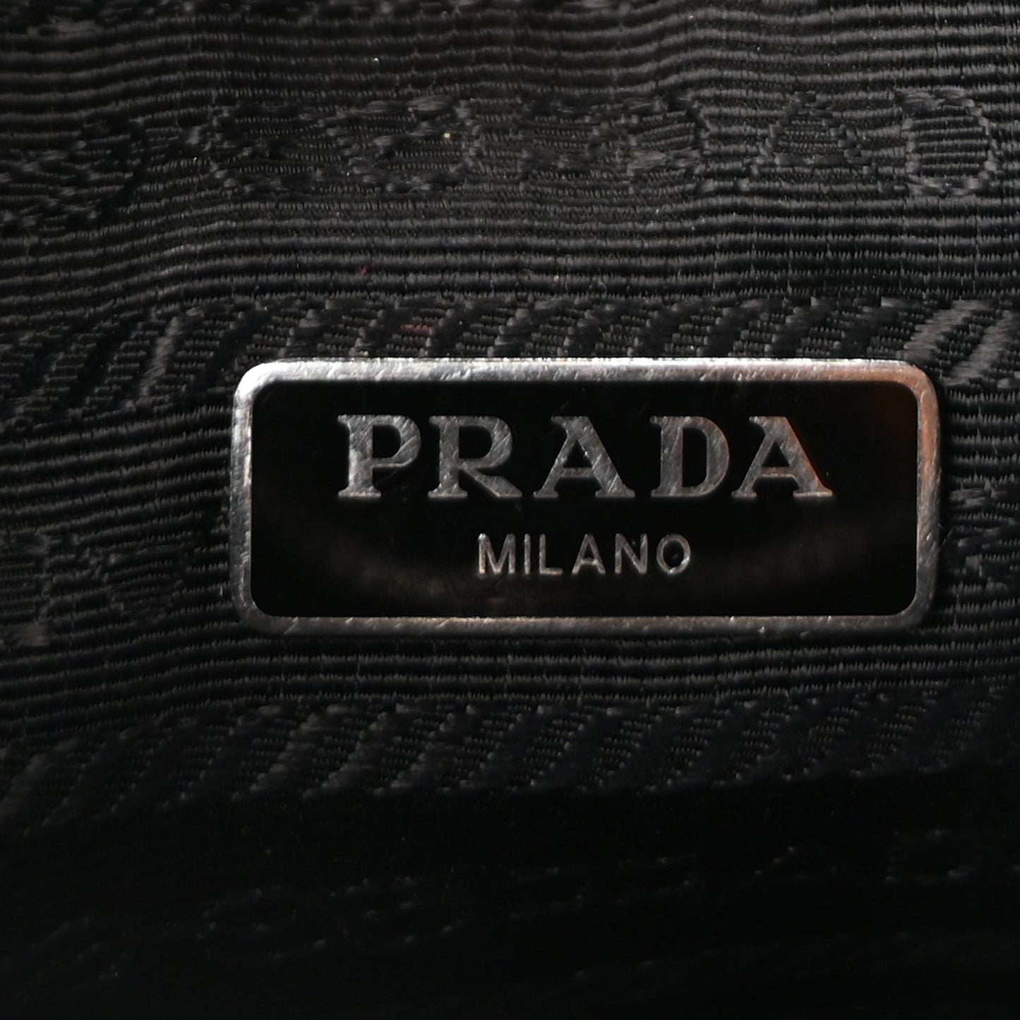 Calfskin Re-Edition 2005 Shoulder Bag  Black