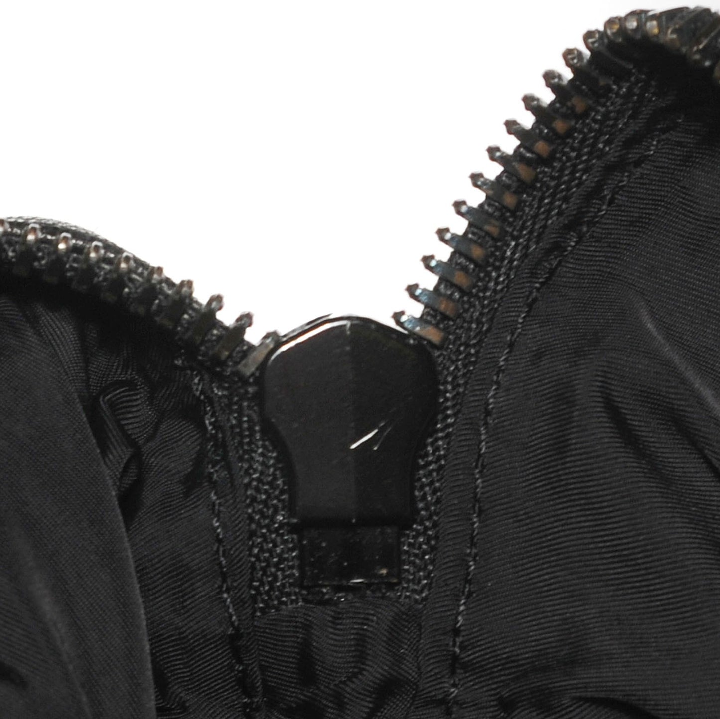 Pebbled Lambskin Rocco Black Matte Black Hardware