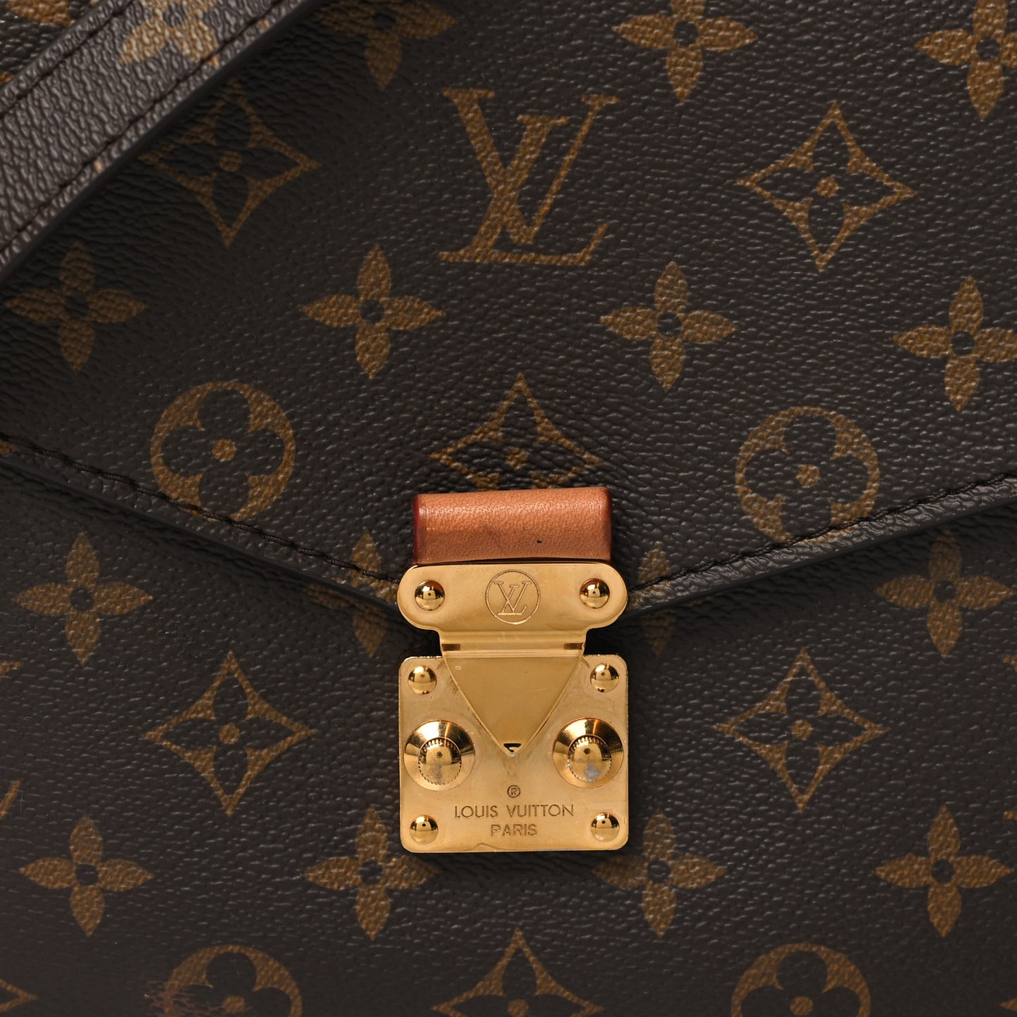 Monogram Pochette Metis