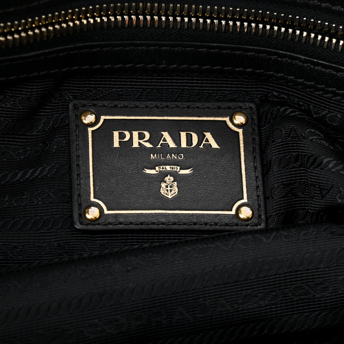 Tessuto Nylon Gaufre Tote Black