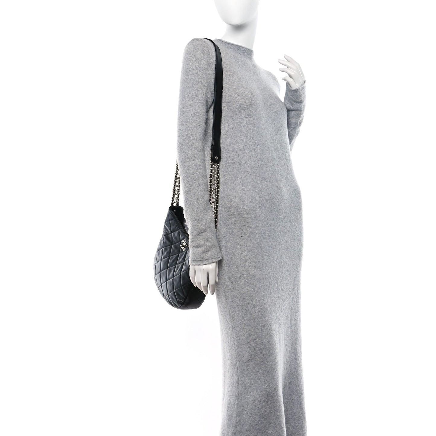 Lambskin Chain Rows Quilted Chain Hobo Black