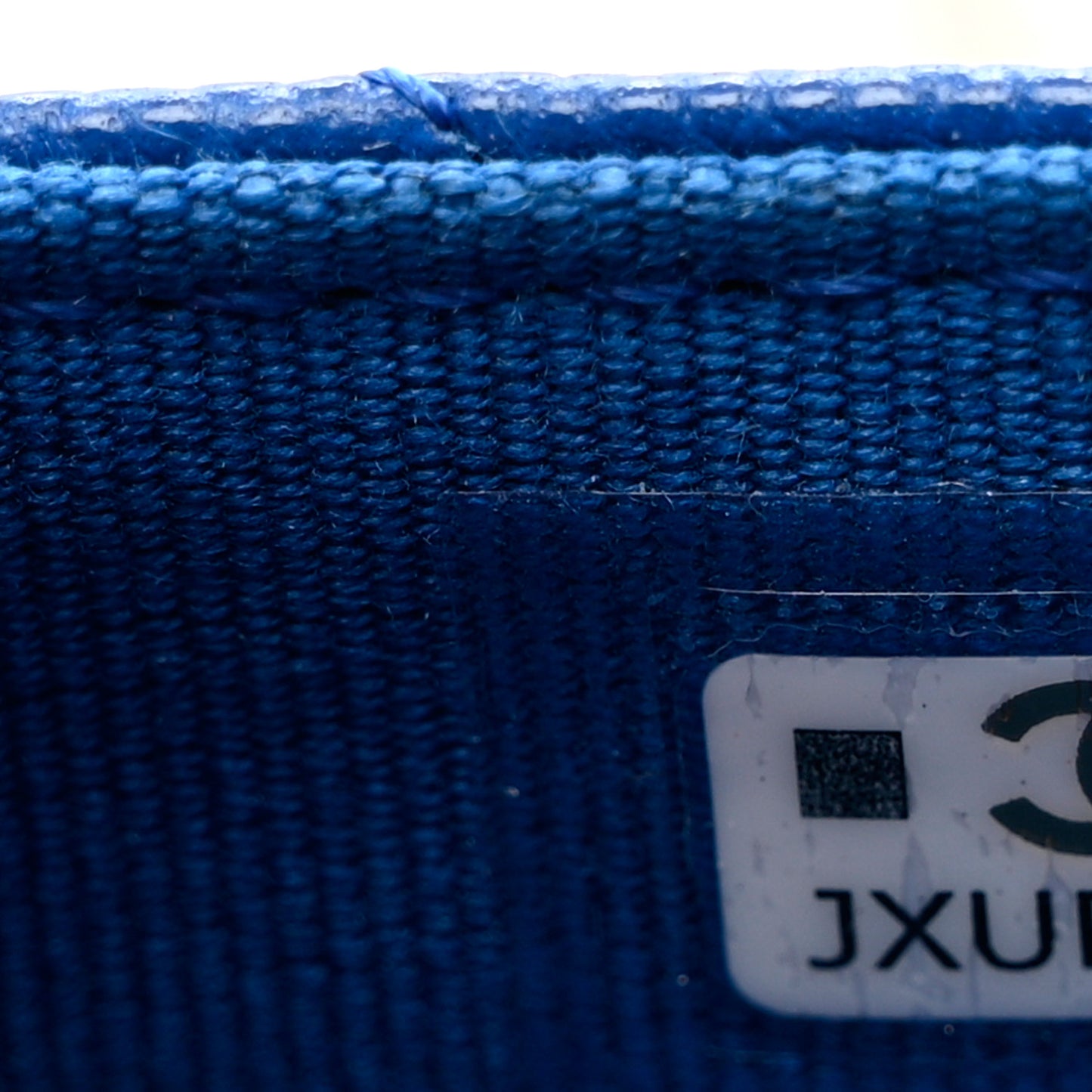 Caviar Quilted Flap Card Holder On Chain Blue