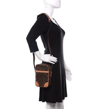 Louis Vuitton Monogram Danube 21 2 of 9