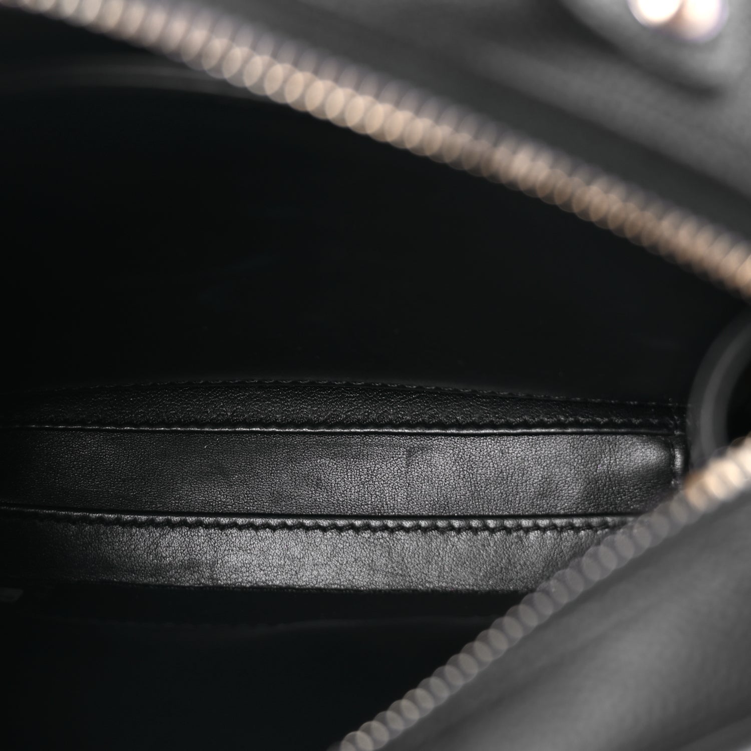 Chanel Caviar Quilted Small CC Filigree Vanity Case Black 4 of 10