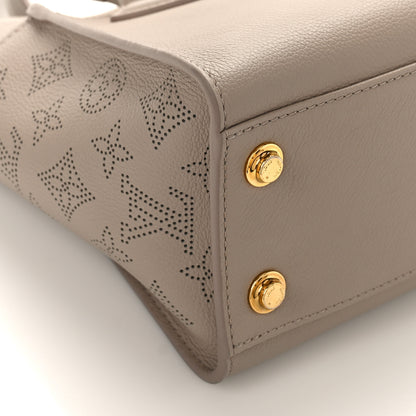 Louis Vuitton Mahina On My Side PM Galet 7 of 8