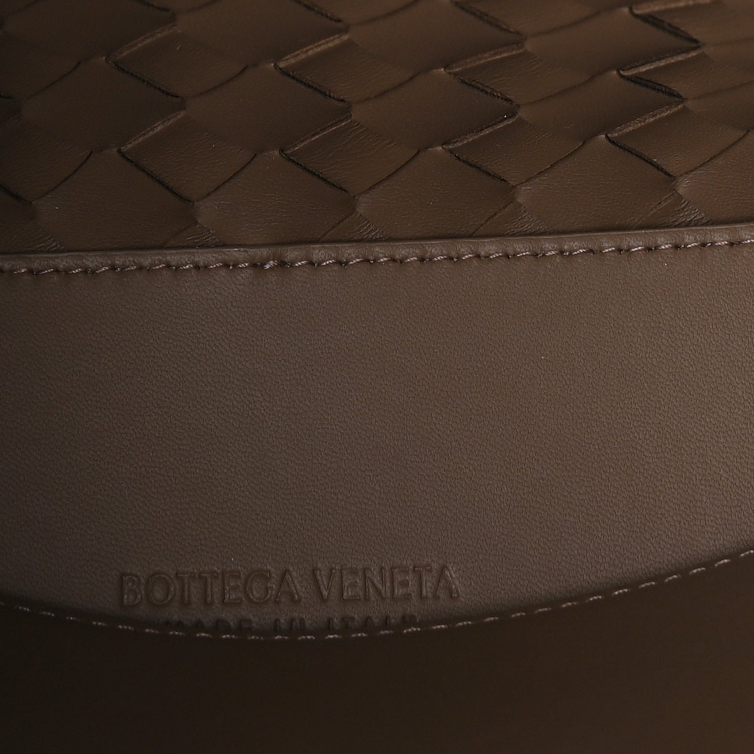 Bottega Veneta Nappa Intrecciato Small Andiamo Shoulder Bag Pinecone 4 of 8