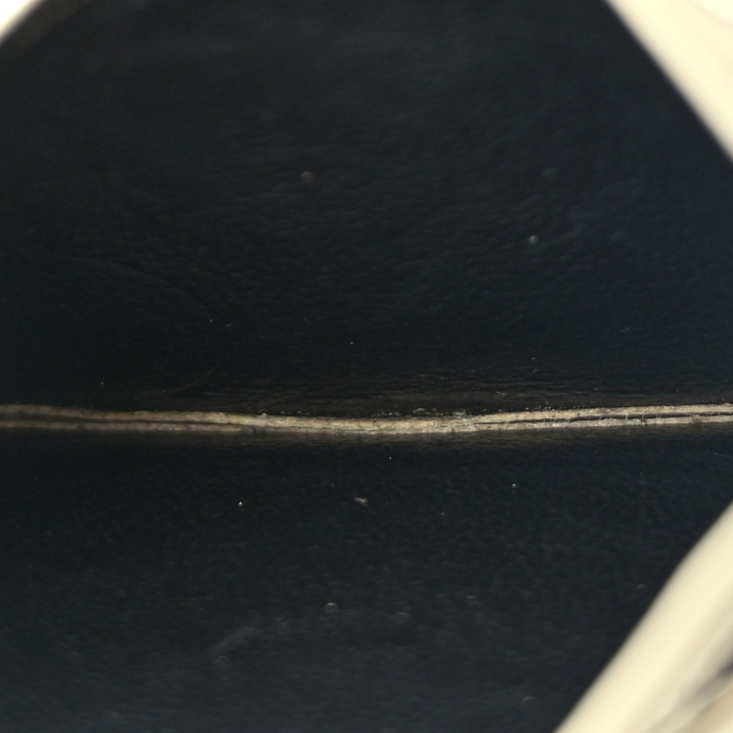 Saint Laurent Grain De Poudre Matelasse Chevron Monogram Credit Card Case Crema Soft 5 of 7