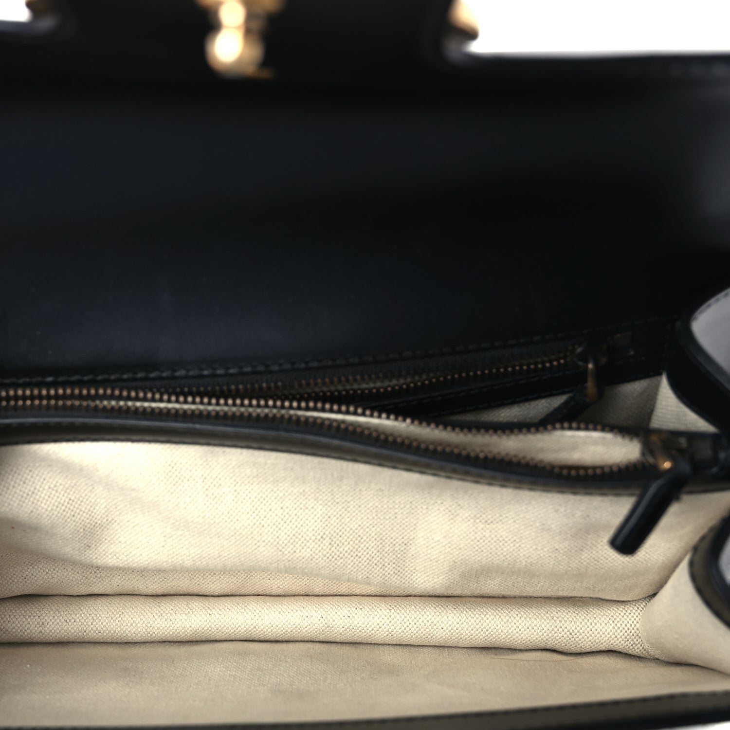 Gucci Knight Calfskin Malaga Kid Heart Medium GG Marmont Chain Handle Bag Black Hibiscus Red Multicolor 4 of 9