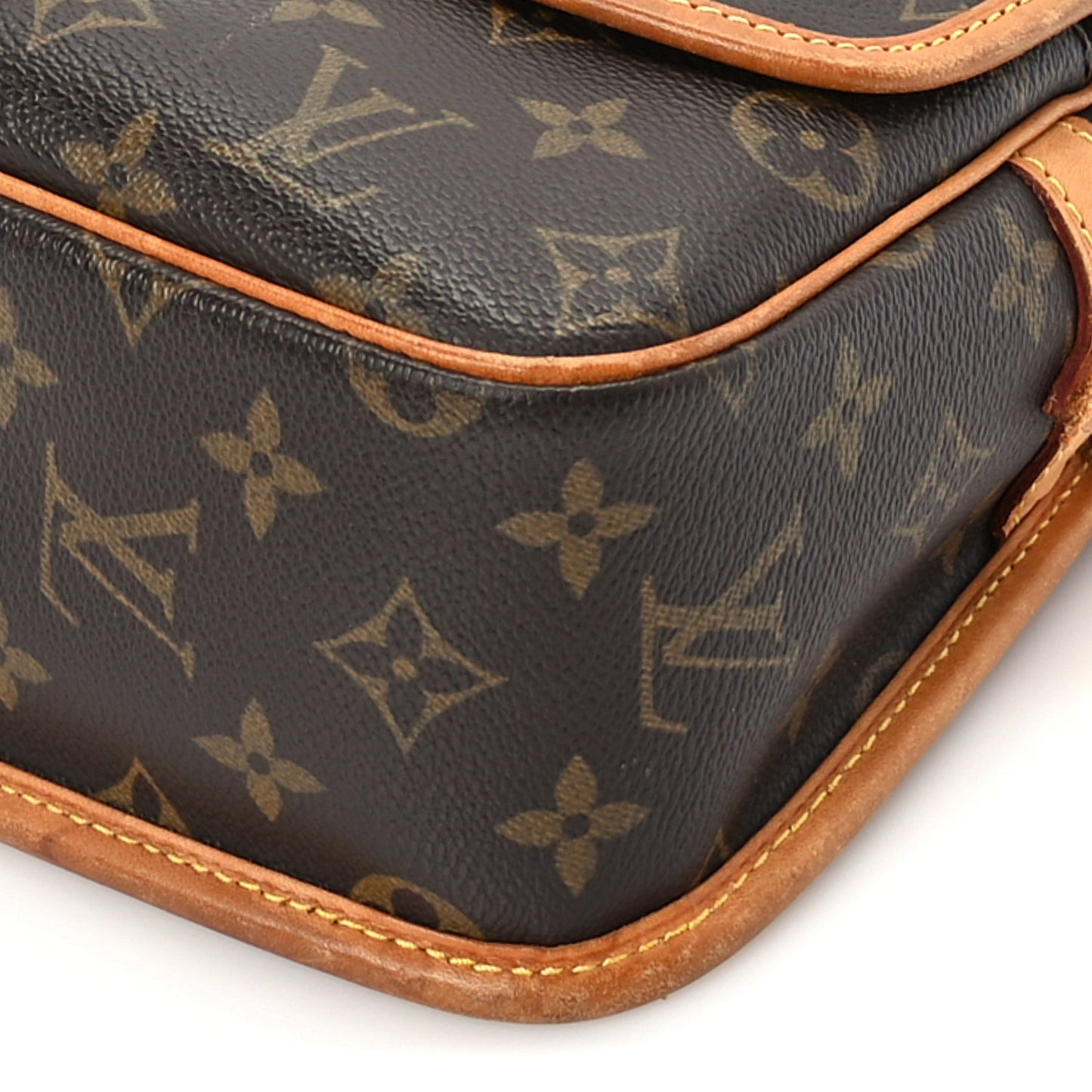 Monogram Sologne