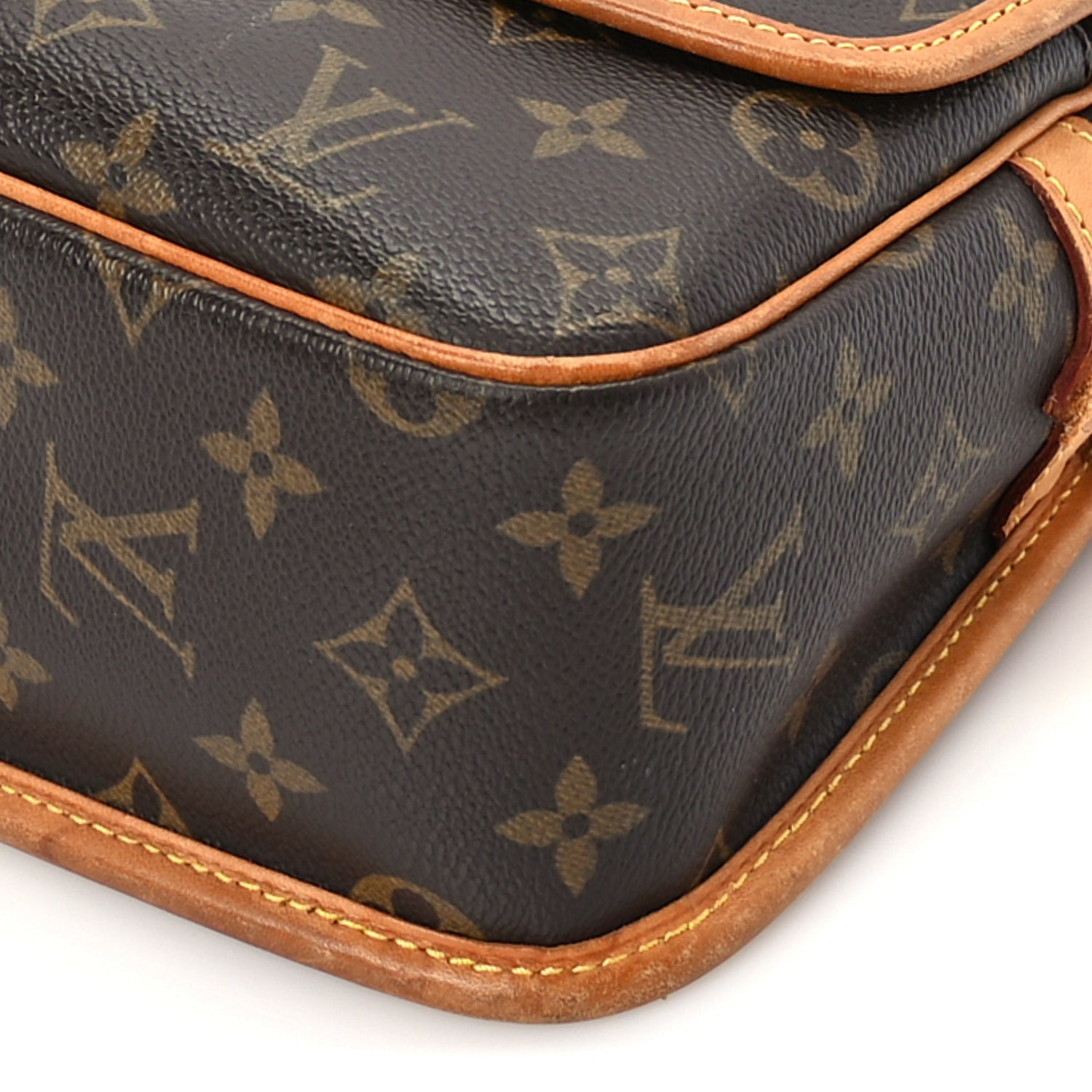 Louis Vuitton Monogram Sologne 15 of 16