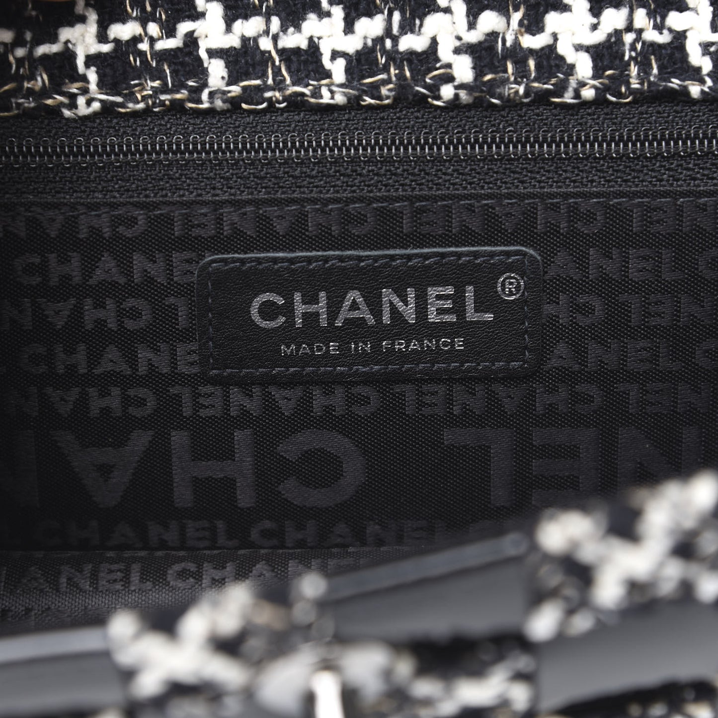 Tweed Patent Quilted Rectangular Flap Black White