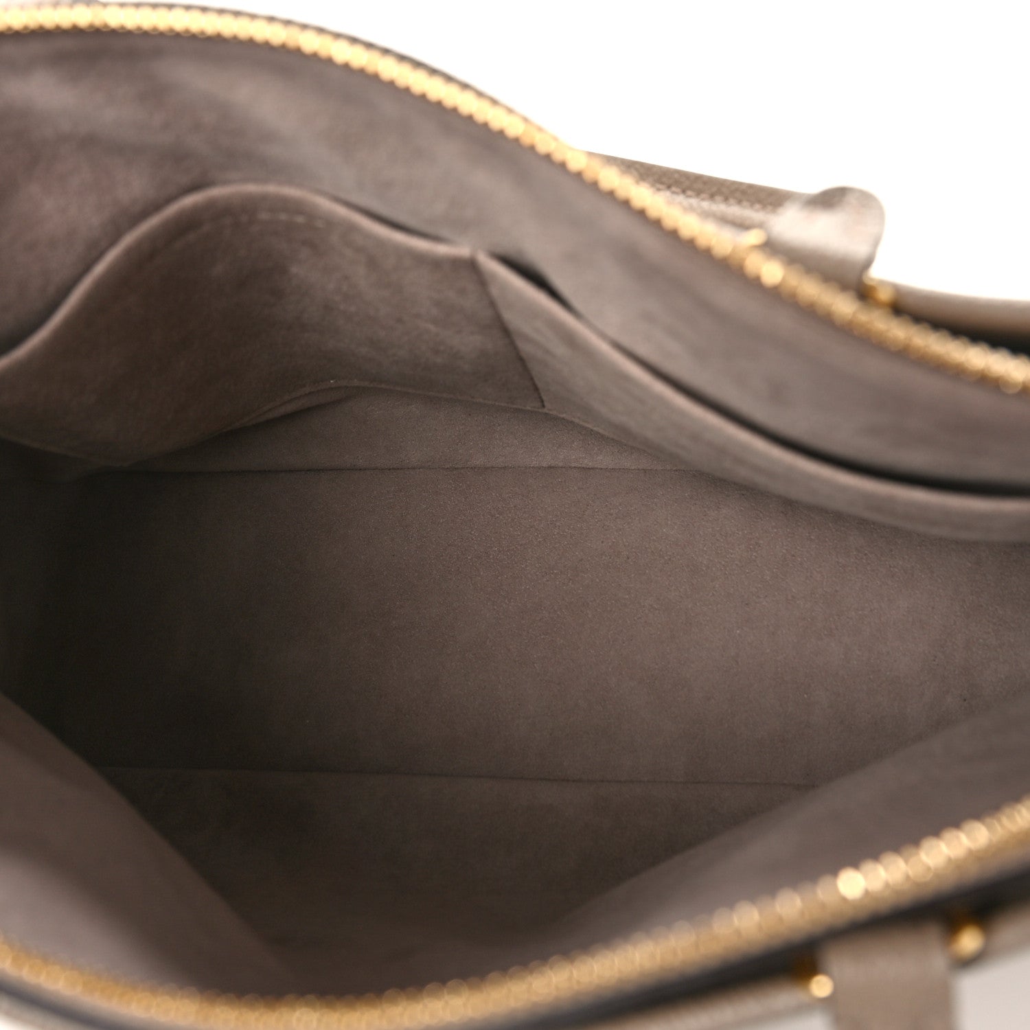 Louis Vuitton Empreinte Monogram Giant Trianon MM Tourterelle 5 of 7