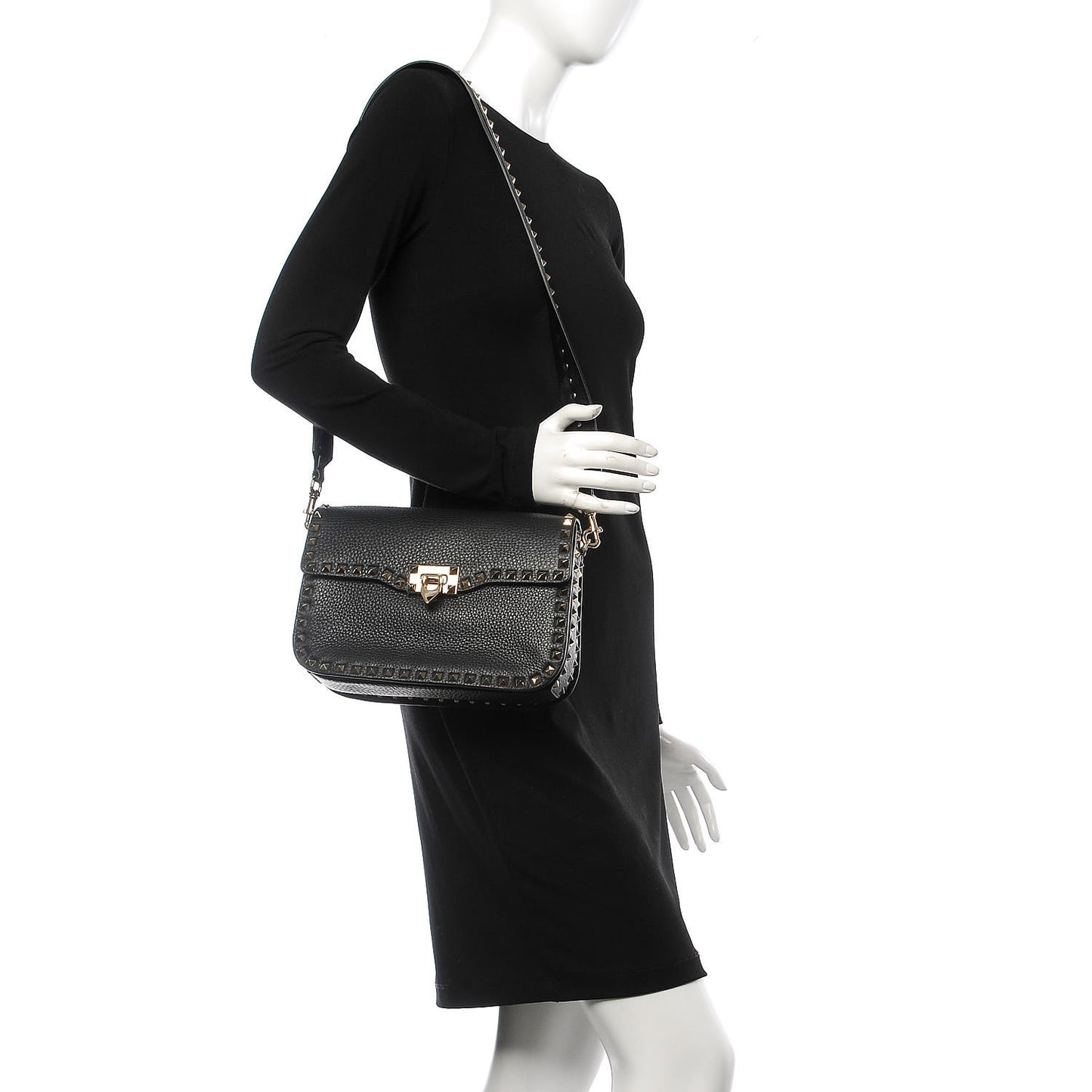 Pebbled Calfskin Medium Rockstud Flap Saddle Bag Black
