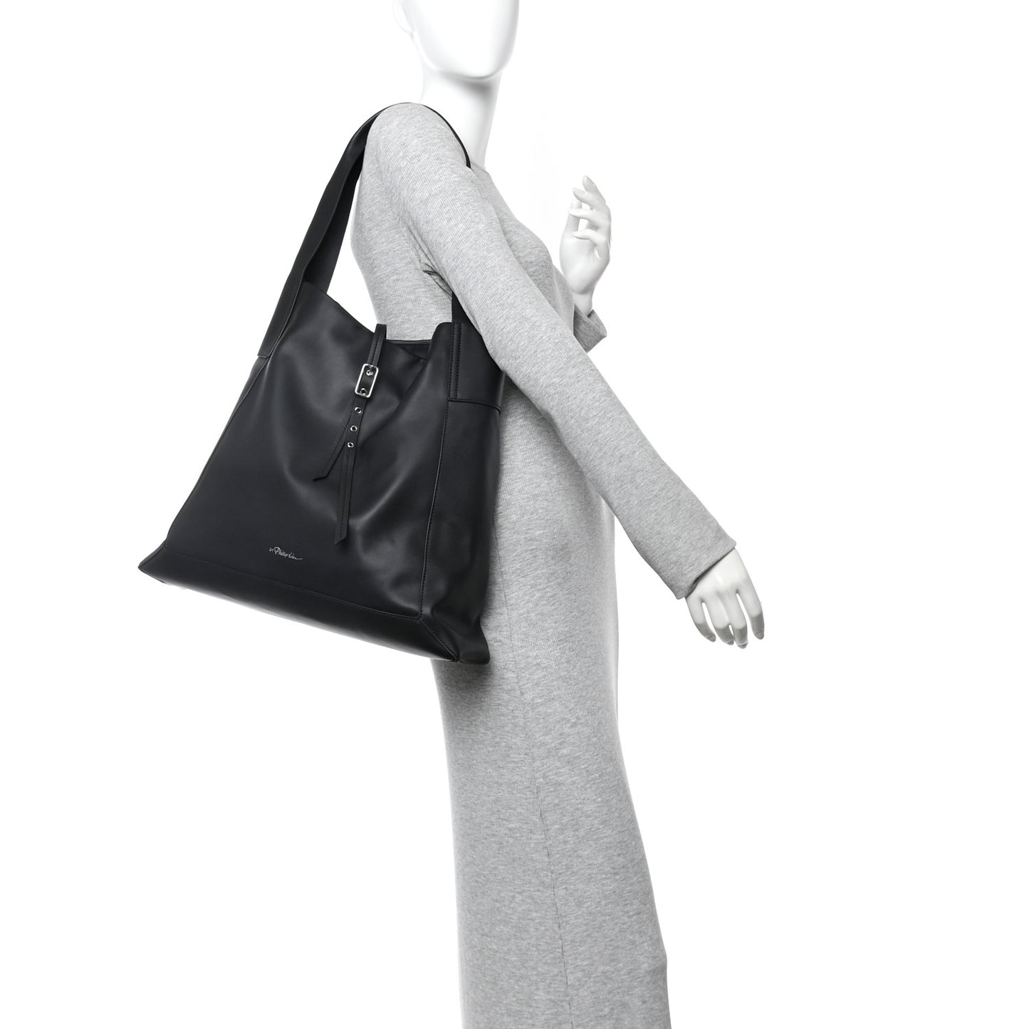 Calfskin Go Large Shoulder Bag Black