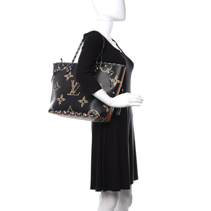 Louis Vuitton Monogram Giant Jungle Neverfull MM Black 2 of 13
