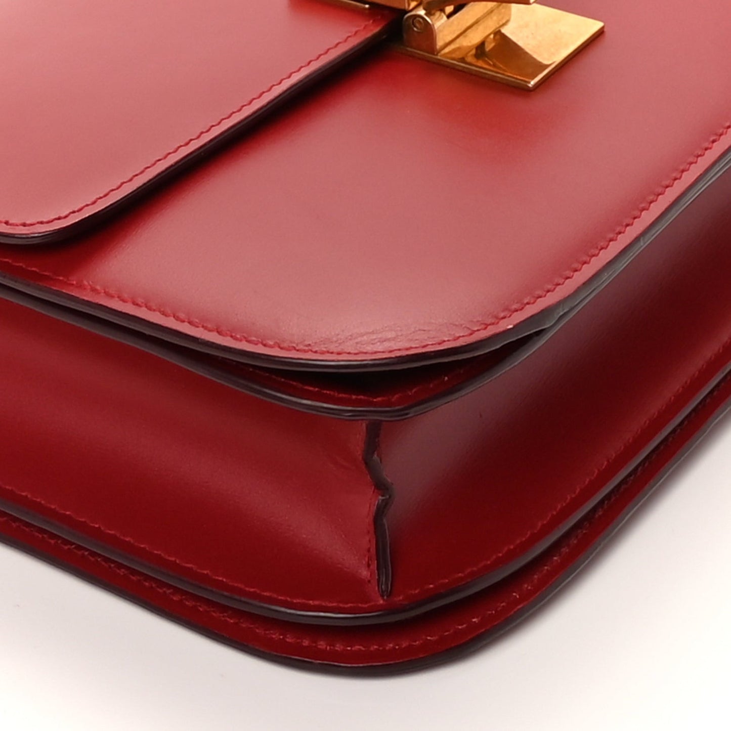 Box Calfskin Medium Classic Box Flap Bag Red