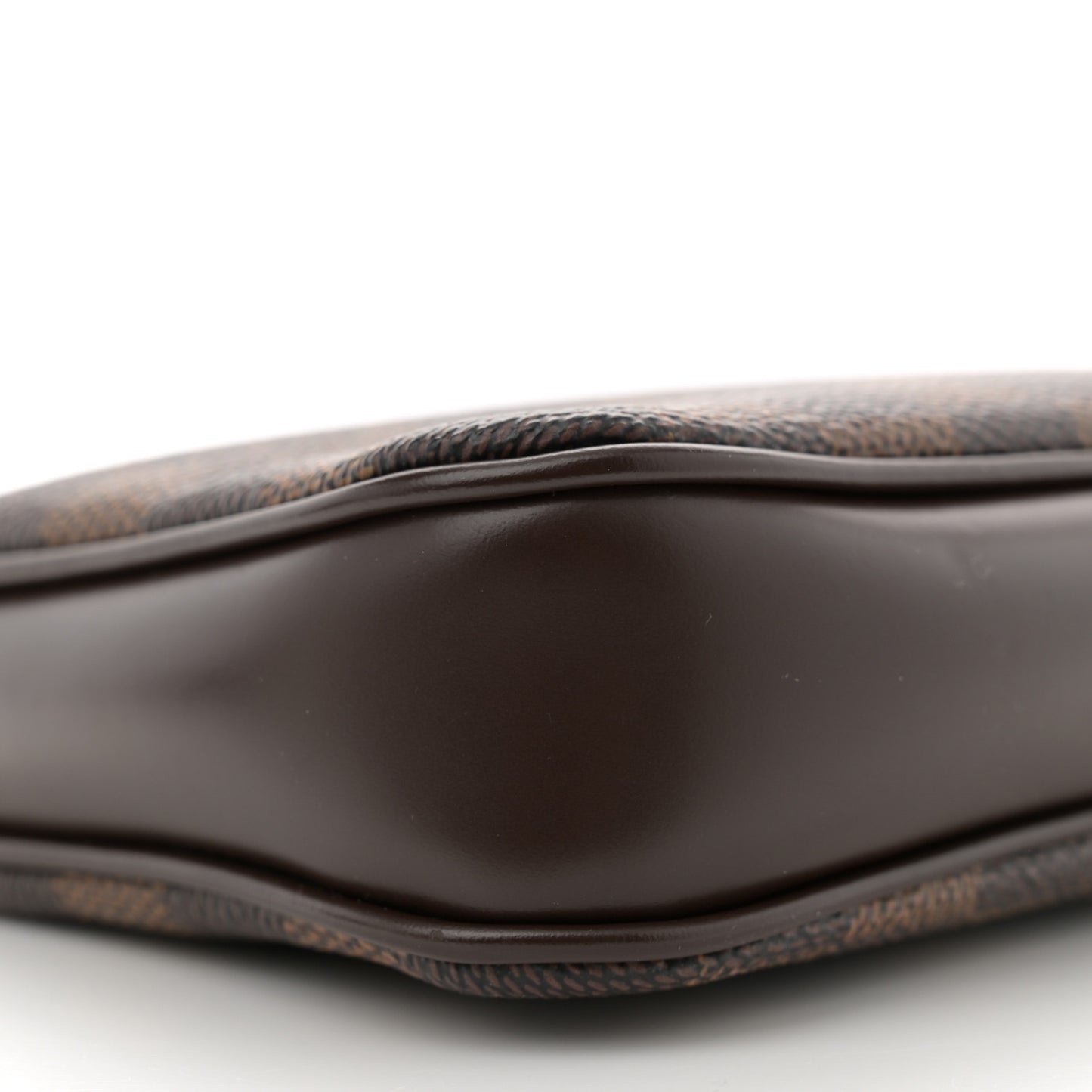 Damier Ebene Navona Pochette Accessories