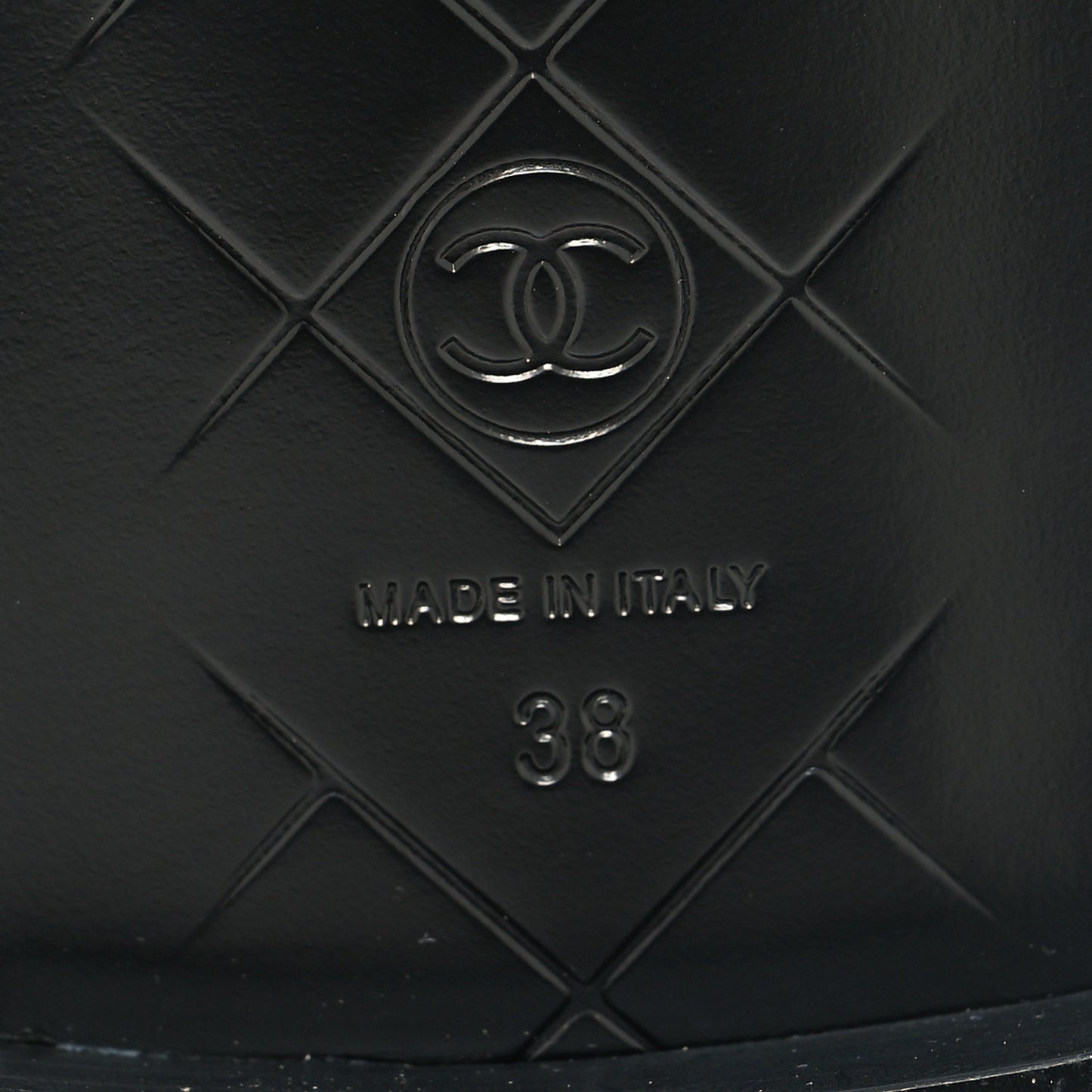 Lambskin Quilted CC Turnlock Loafers 38 Black