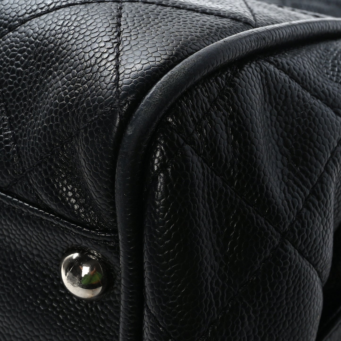 Caviar Quilted CC Timeless Bowler Black
