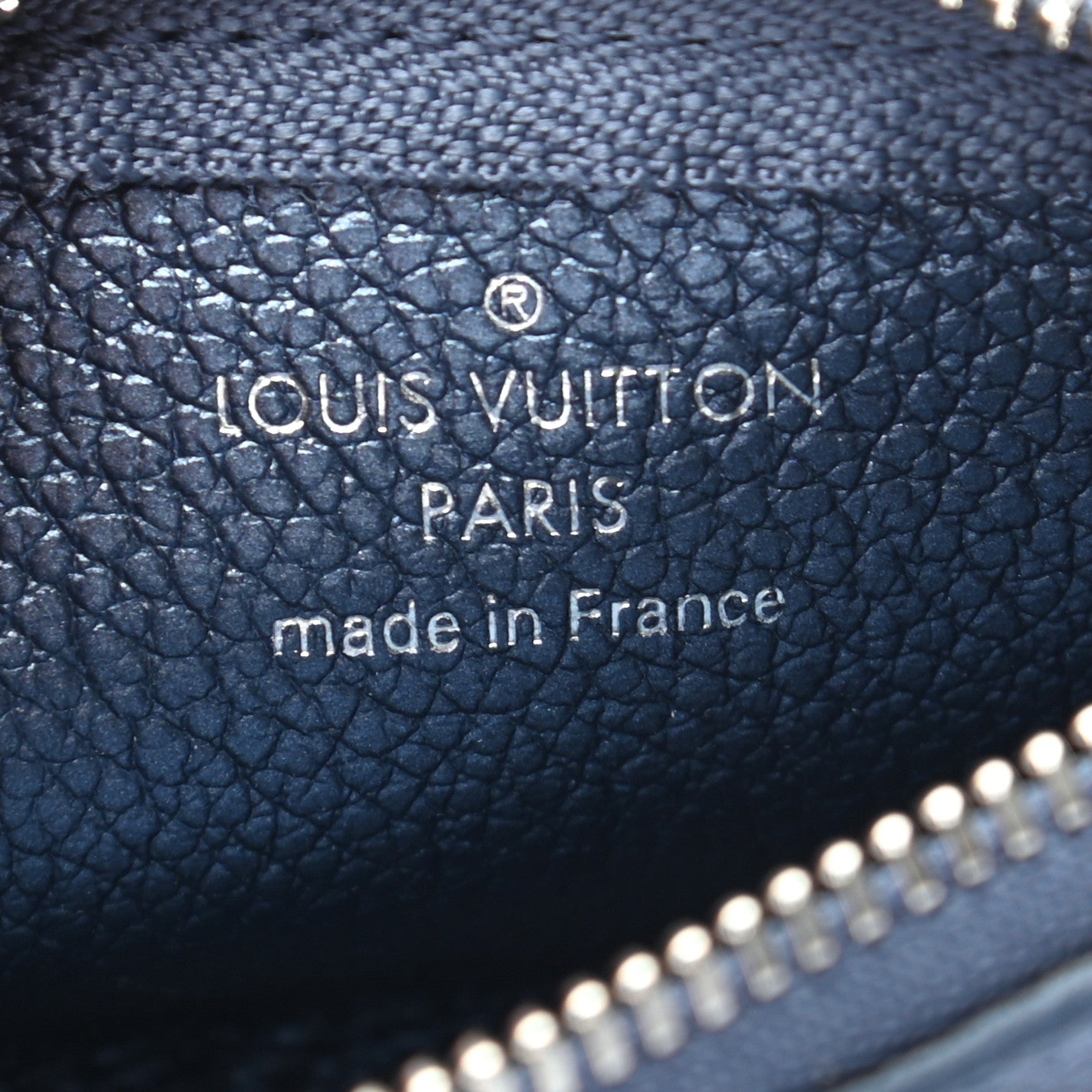 Louis Vuitton Metallic Empreinte Monogram Giant Key Pouch Navy Nacre 6 of 7