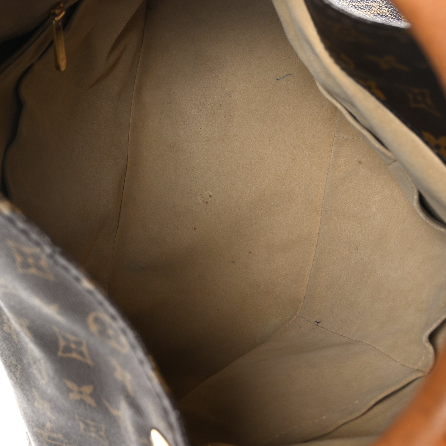 Louis Vuitton Monogram Artsy MM 5 of 11