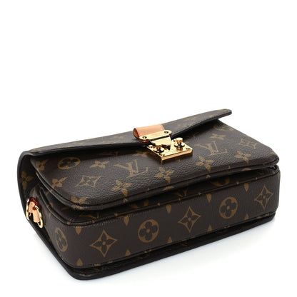 Louis Vuitton Monogram Pochette Metis East West 4 of 9