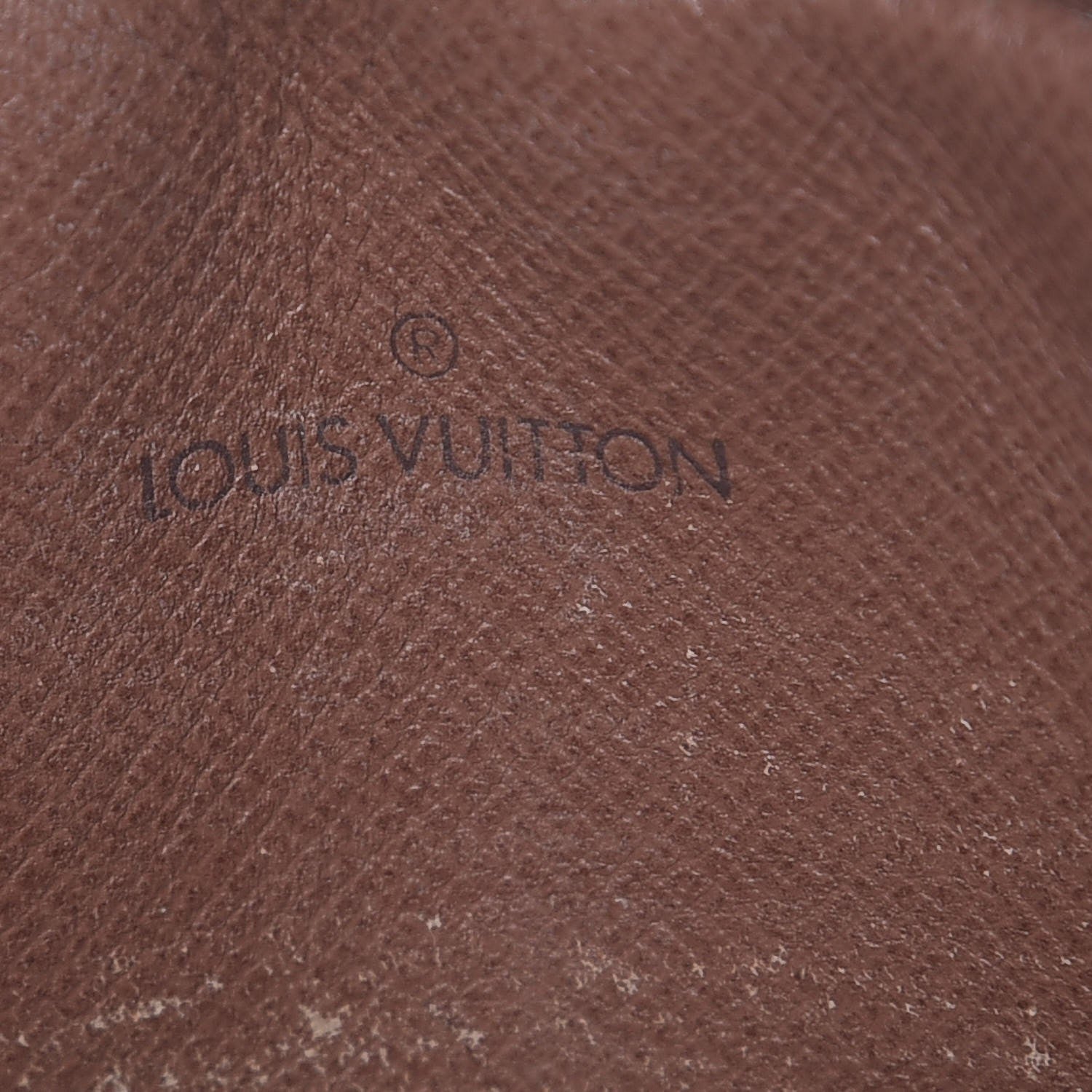 Louis Vuitton Monogram Compiegne 23 Toiletries 6 of 14