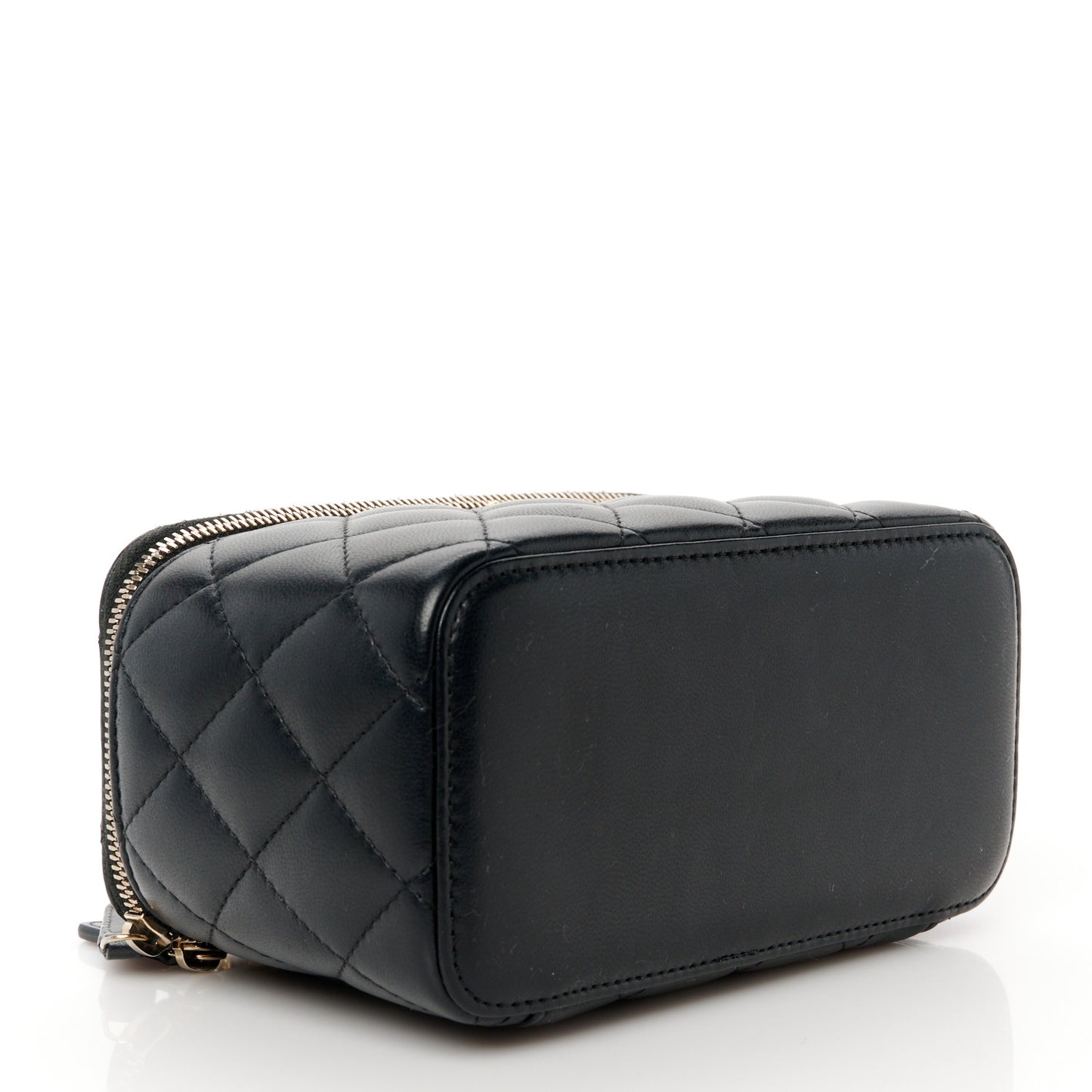 Lambskin Quilted Pearl Crush Small Vanity Case With Chain Black