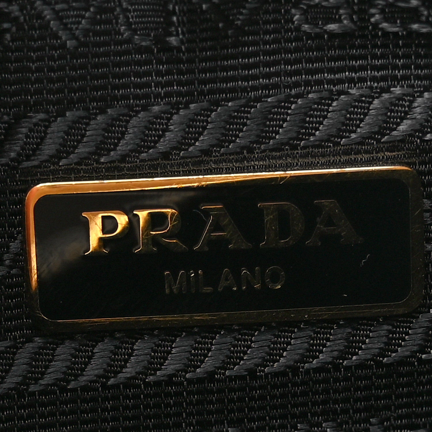 Prada Saffiano Re-Edition 2005 Shoulder Bag White 6 of 14