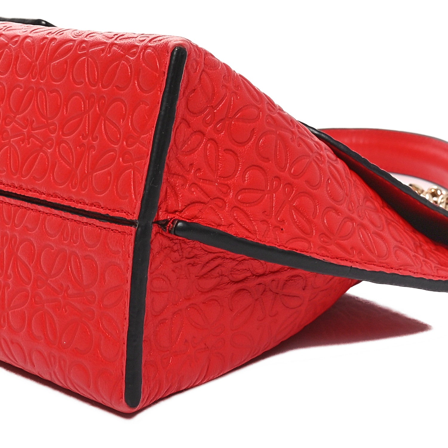 Loewe Goatskin Embossed Avenue Shoulder Bag Red 9 of 9