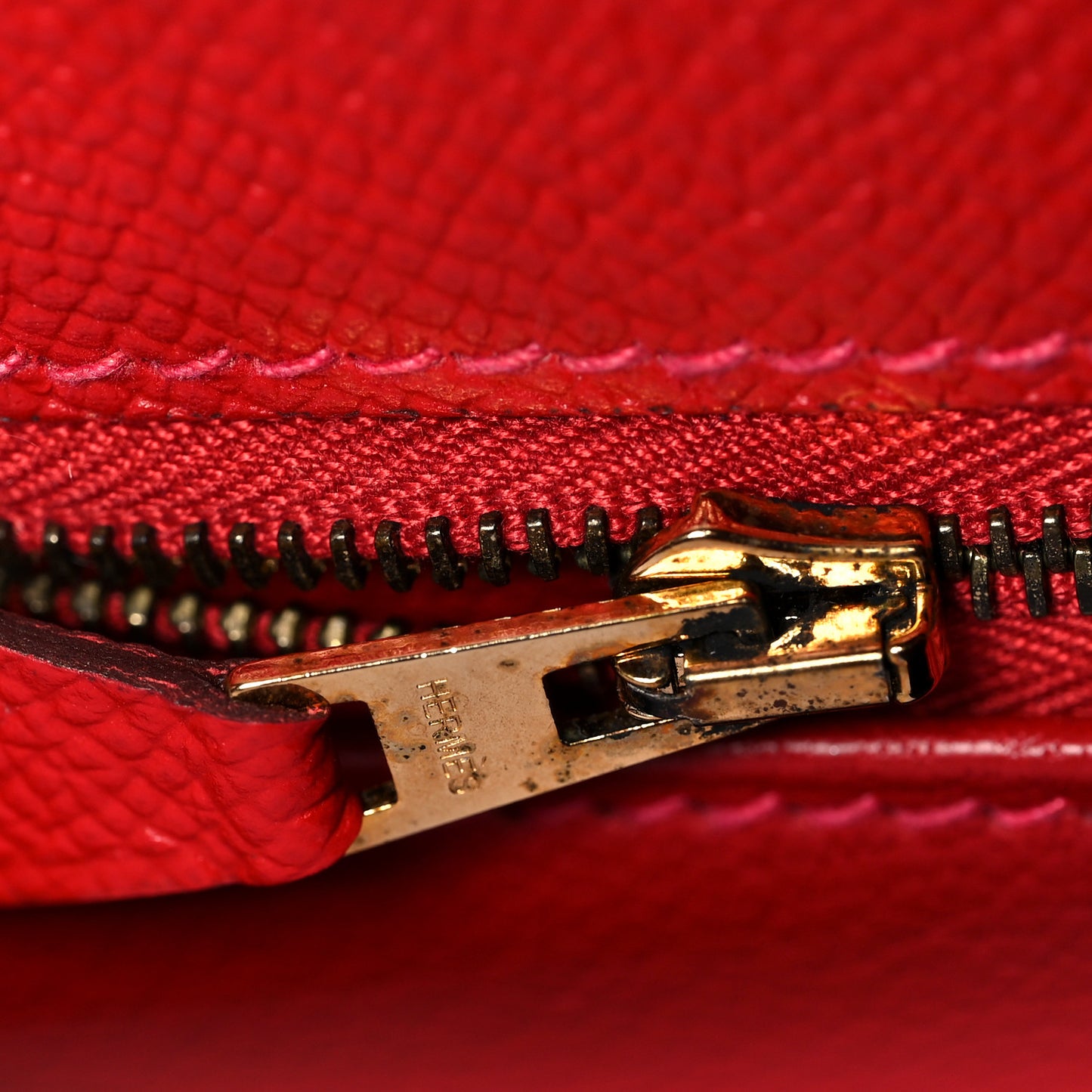 Epsom Kelly Sellier 35 Rouge Casaque