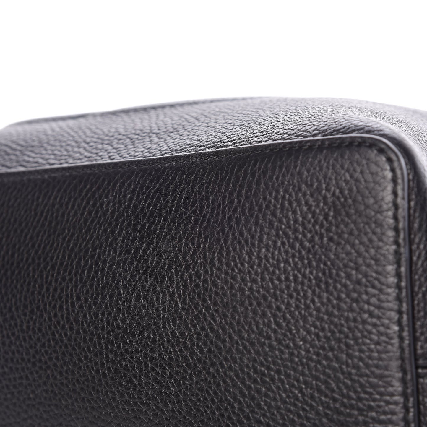 Pebbled Calfskin Large Soho Hobo Black