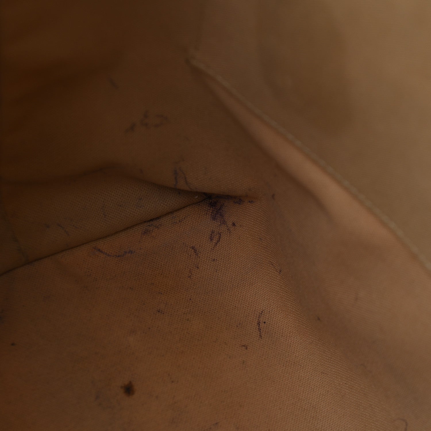 Louis Vuitton Damier Azur Totally MM 8 of 8