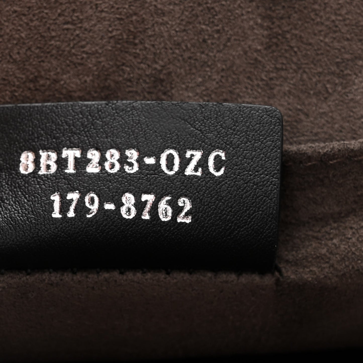 Vitello Liberty Scalloped Studded Kan I Shoulder Bag Bordeaux