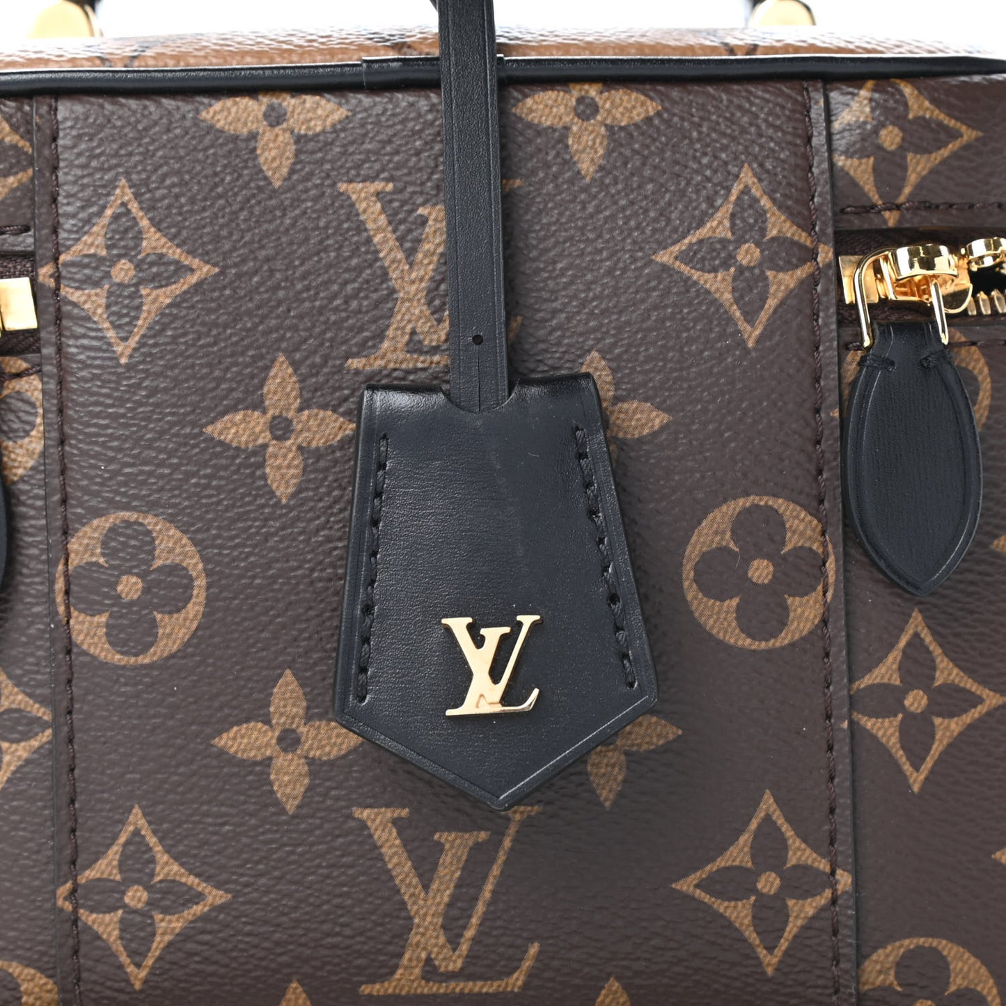 Reverse Monogram Vanity PM