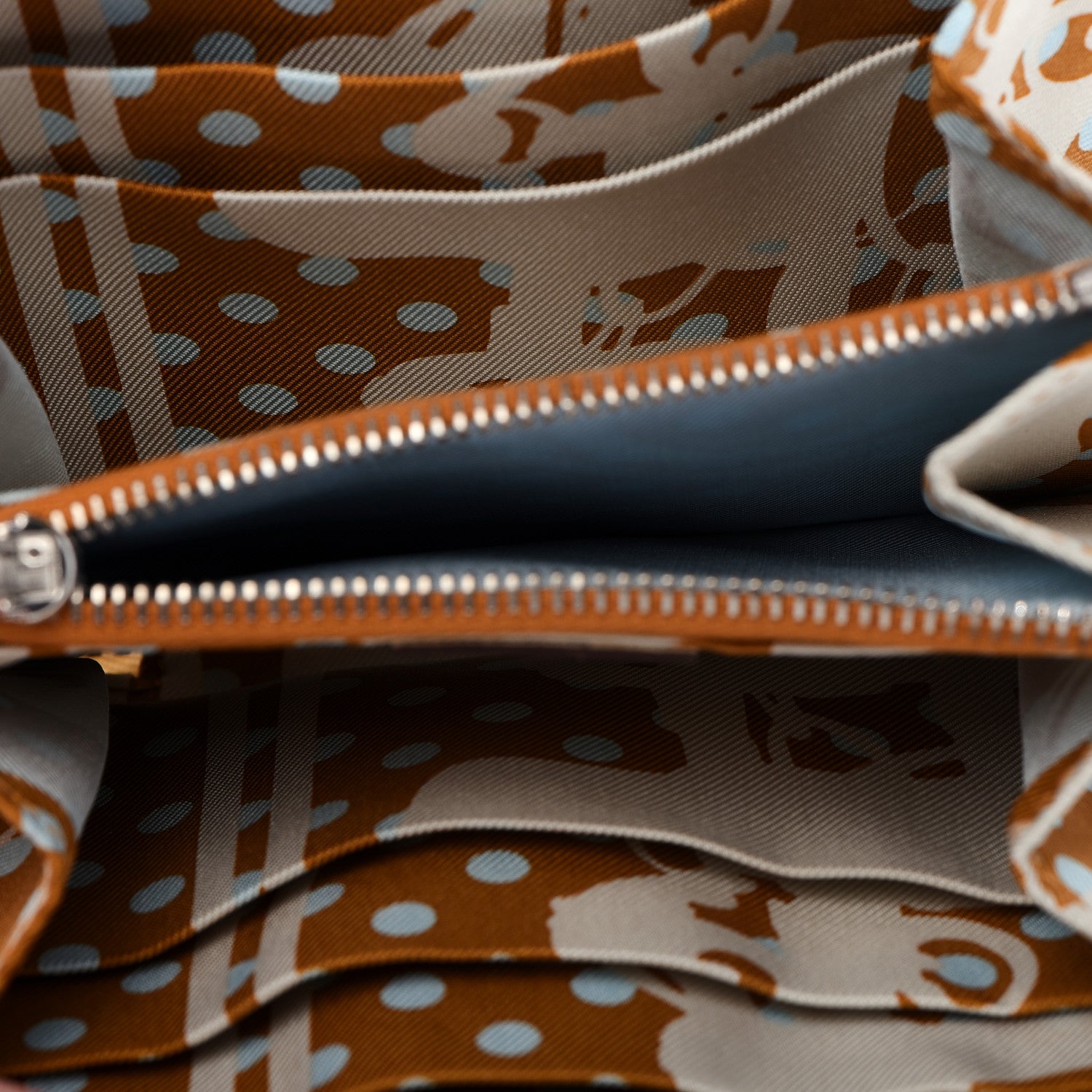 Hermes Epsom Silk'in Compact Wallet Nata 4 of 8