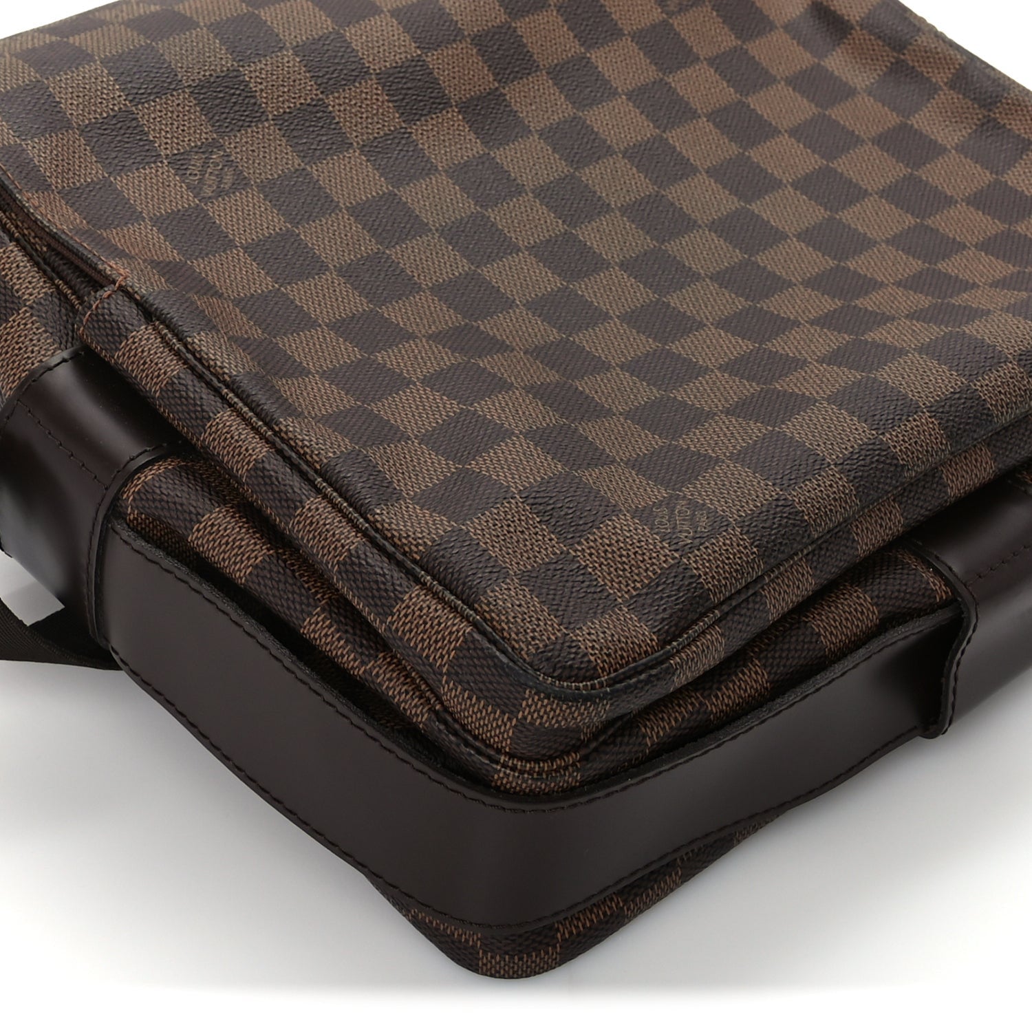 Louis Vuitton Damier Ebene Naviglio 7 of 8