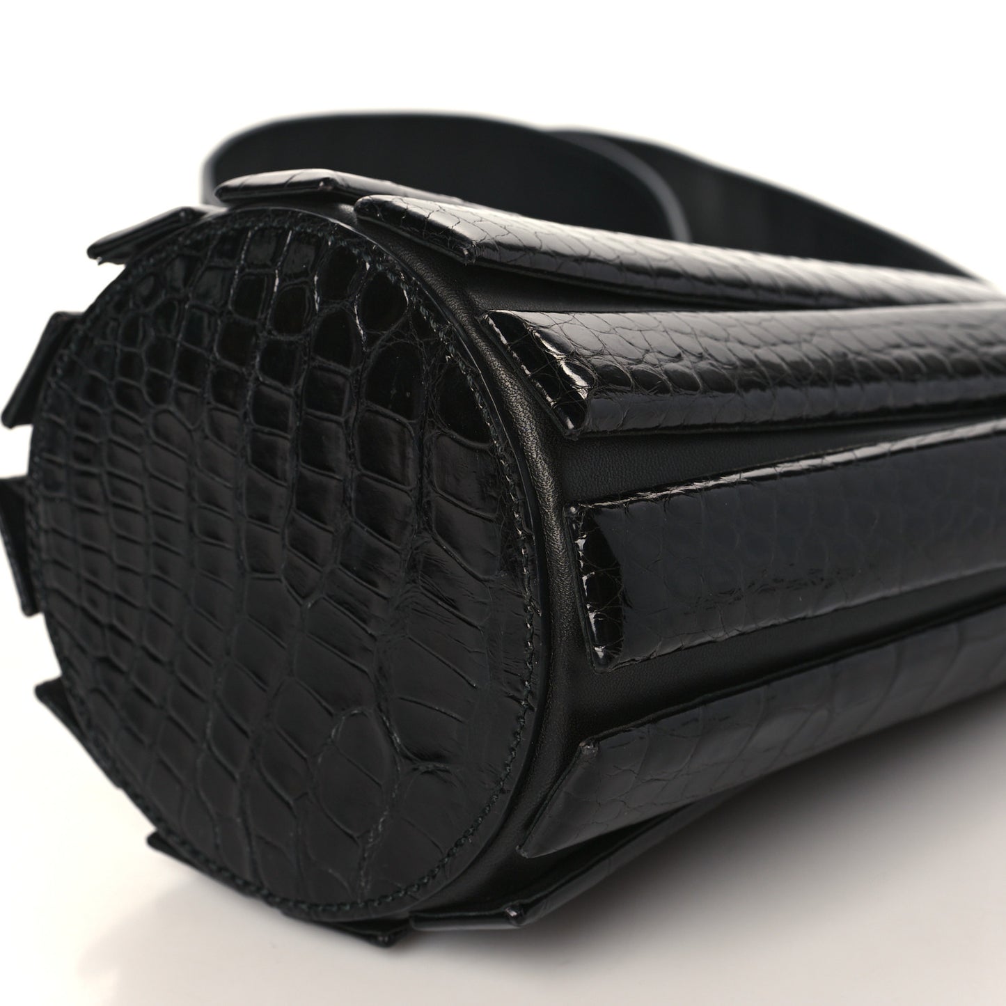 Alligator Bucket Bag Black