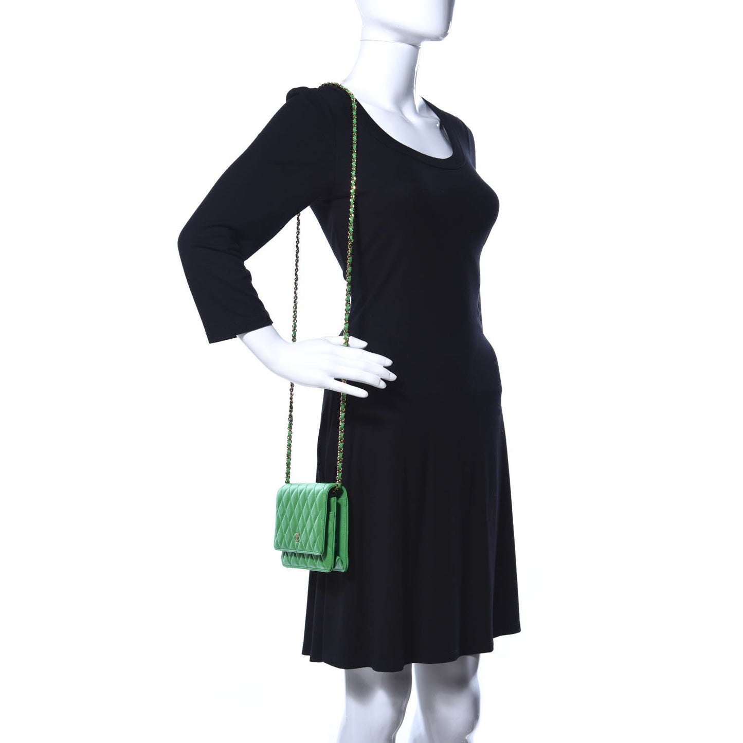 Lambskin Quilted Wallet On Chain WOC Green