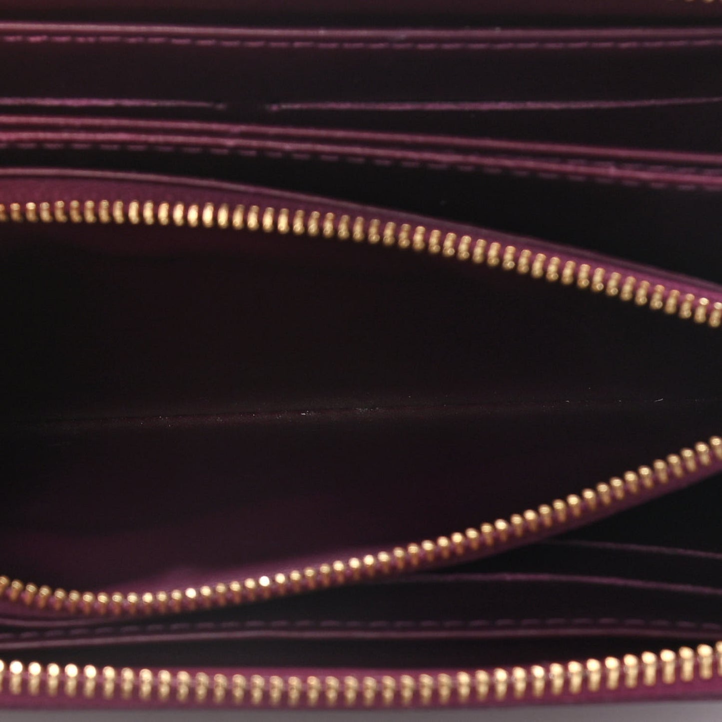 Vernis Zippy Wallet Violet