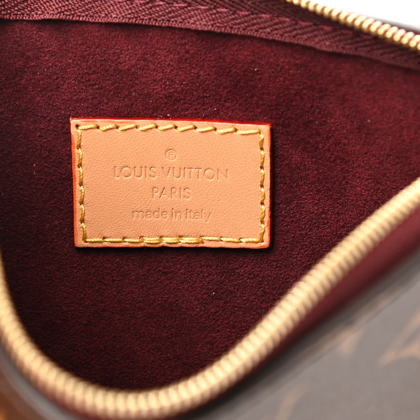 Monogram CarryAll PM Pochette