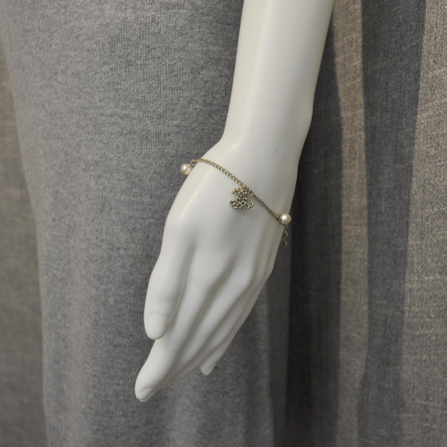 Chanel Pearl CC Chain Bracelet 5 of 5