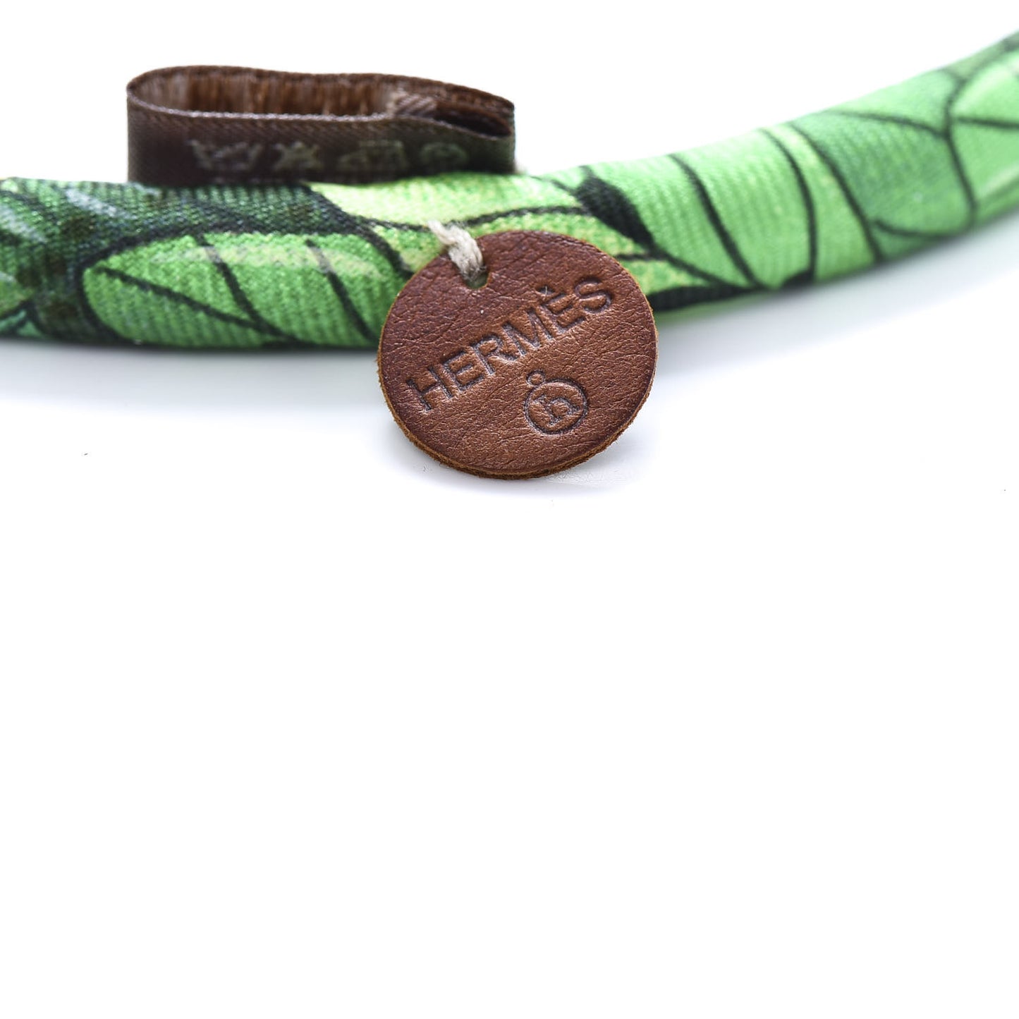 Silk Collier En Soie Petit H Necklace