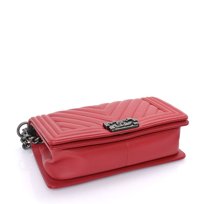 Chanel Lambskin Chevron Quilted Medium Boy Flap Red 3 of 7