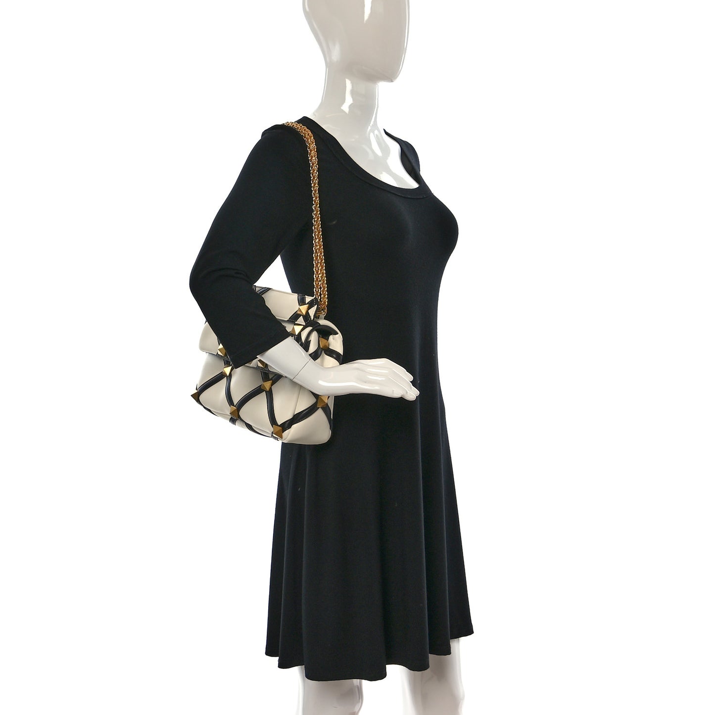 Nappa Large Roman Stud Shoulder Bag Ivory Black