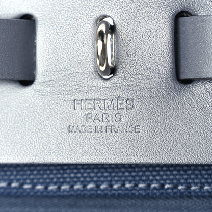 Hermes Military Toile Vache Hunter Herbag Zip Retourne 31 PM Bleu Marine Black 6 of 9