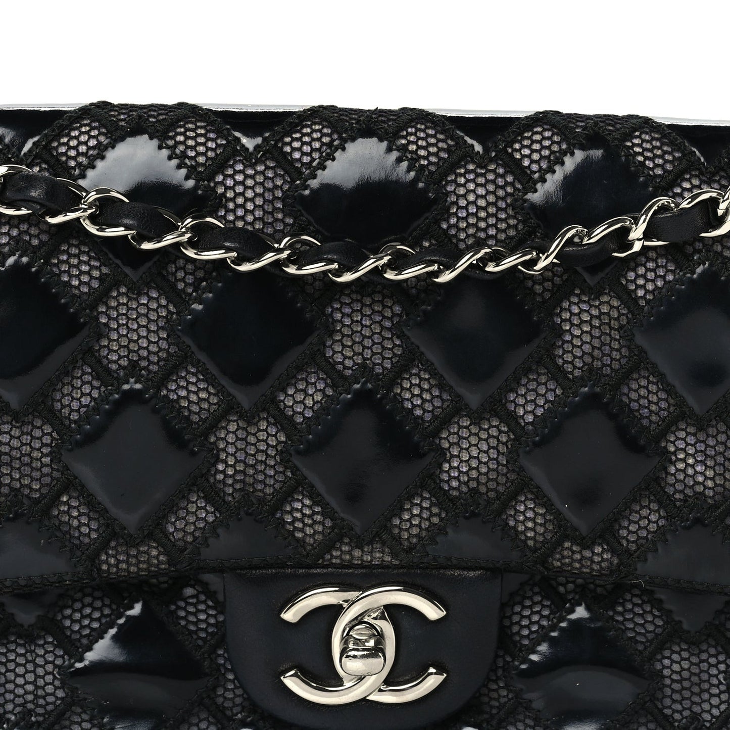 Vinyl Mesh Quilted Medium Single Flap  Black